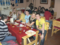 mladi z Adamova t